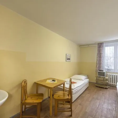 Pensionat Schwalbenweg 2*