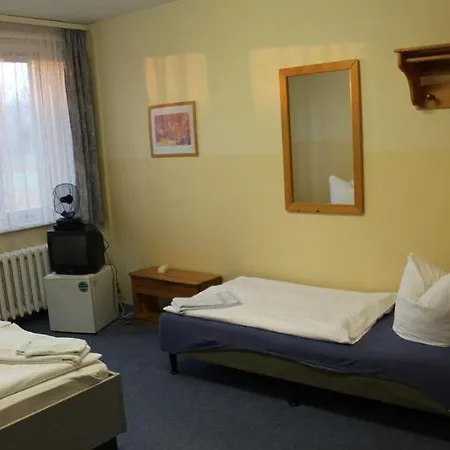 Pensionat Schwalbenweg 2*