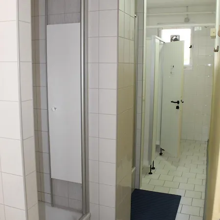 Schwalbenweg Pensionat Schönefeld