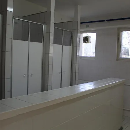 Schwalbenweg בית הארחה 2*