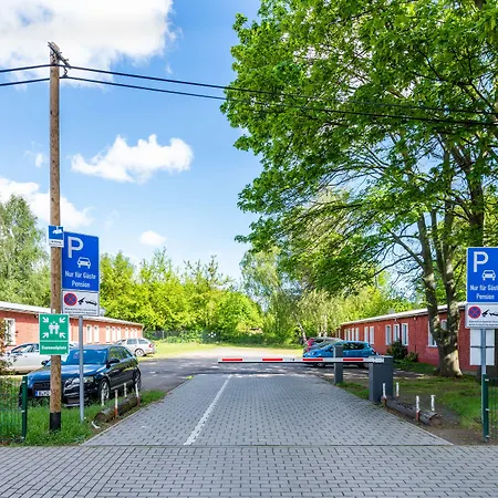 Schwalbenweg Pensjonat Schönefeld