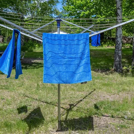 Schwalbenweg 2* Schönefeld