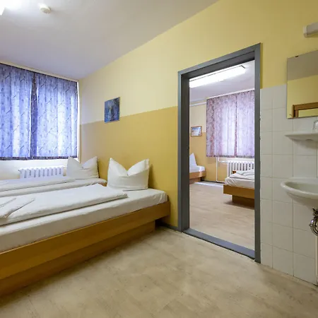 Vendégház Schwalbenweg Schönefeld