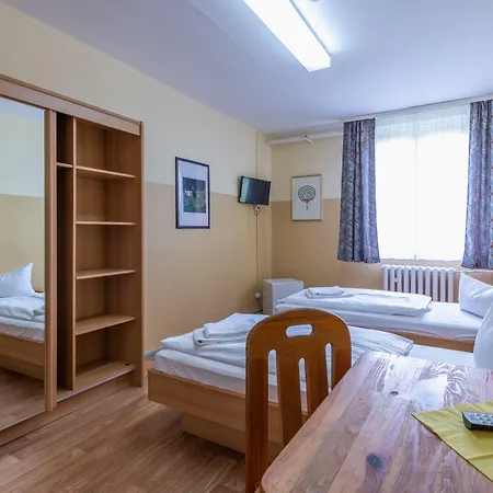 Schwalbenweg Pensjonat 2*