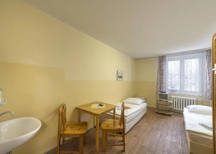 게스트하우스 팡지온 슈발벤베크 2*