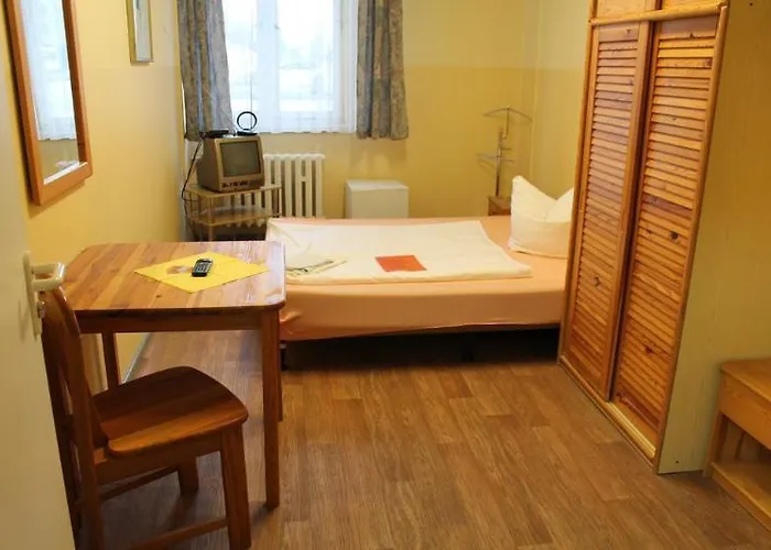 팡지온 슈발벤베크 게스트하우스 2*