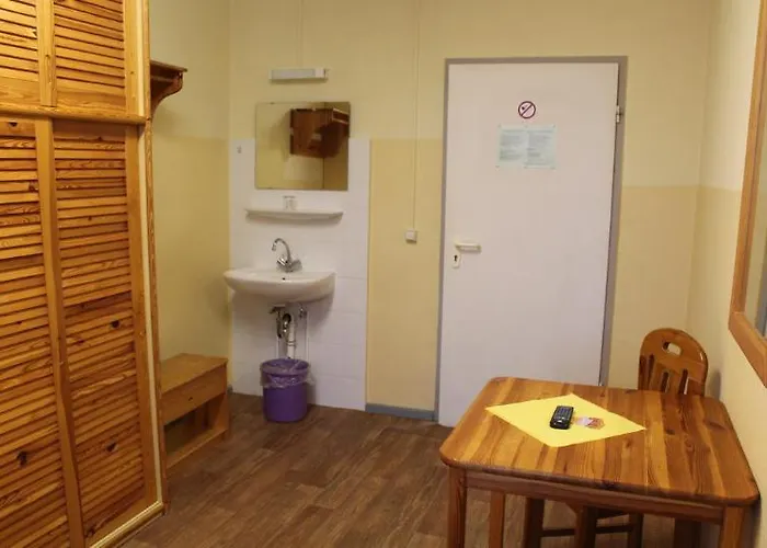 Gasthuis Schwalbenweg Schönefeld