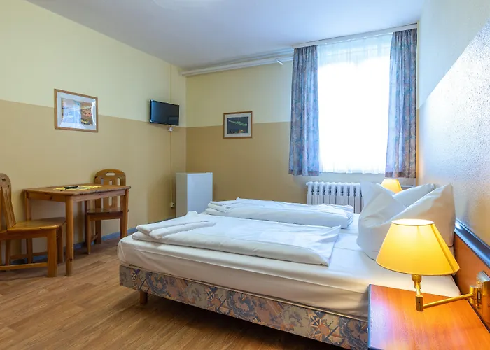 Gasthuis Schwalbenweg Schönefeld