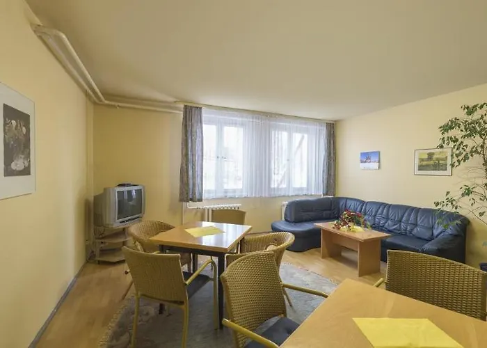 팡지온 슈발벤베크 2* 쇼네펠드